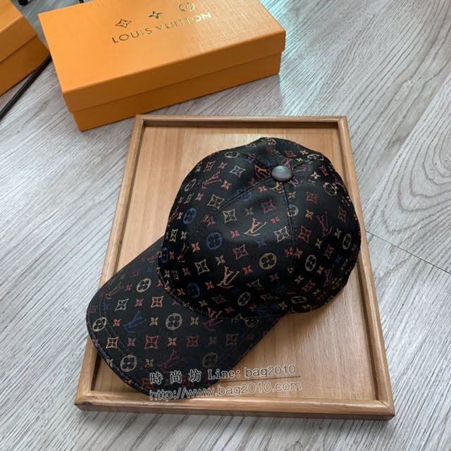LV新品男士帽子 路易威登彩色印花鴨舌帽棒球帽  mm1344